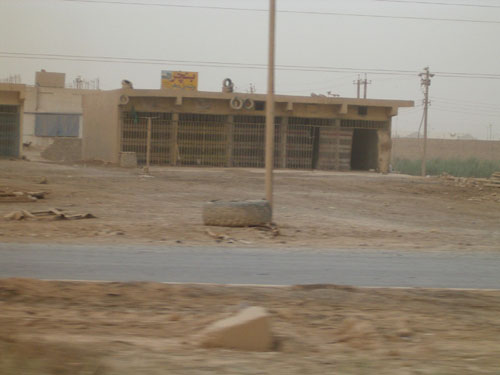 Looting Bahgdad (11)
