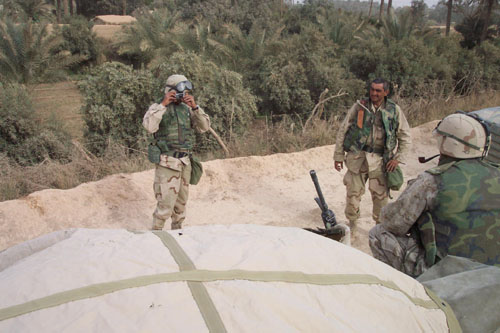 044 - Approaching Saddam City, plenty of time for pictures tho...we were paused for a short break